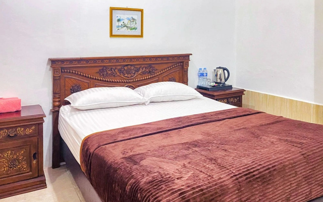 Urbanview Homestay Cendrawasih By RedDoorz – Guest Rooms – Lahat