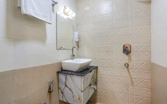 Fabhotel Golden Key