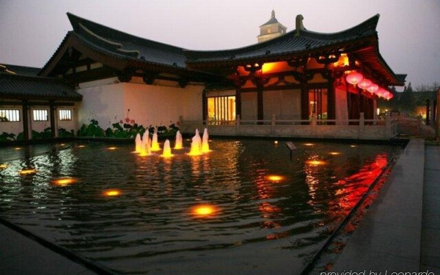 Tang Dynasty Art Garden Hotel