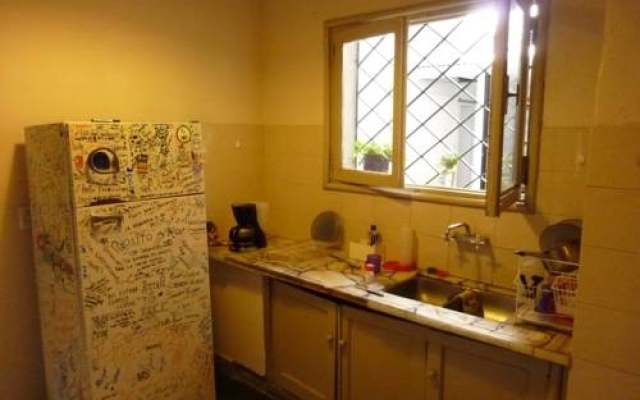 Che Salguero Youth Hostel