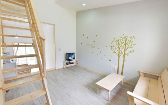 Jeongseon Cloud Ladder Pension