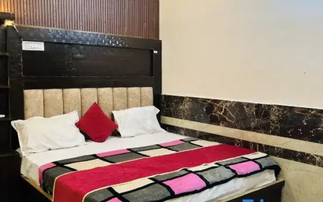 Hotel Luxury Palace Vrindavan