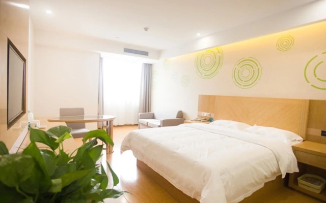 GreenTree Inn Fuyang Linquan County Yiwu Trade City Express Hotel