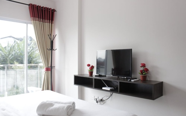 Simply Homey Studio at Gateway Pasteur Apartment near Exit Toll – Guest Rooms – Bandung