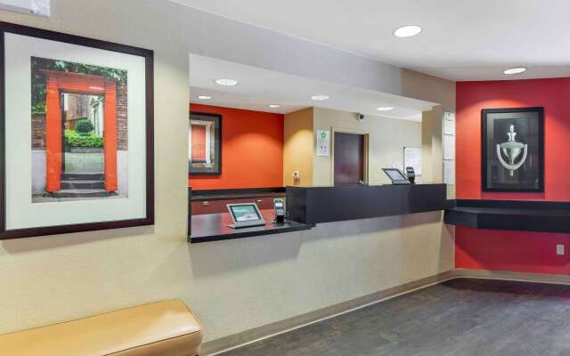 Extended Stay America Suites Los Angeles Valencia