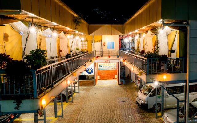 Kalash Parkaze and Tent Inn