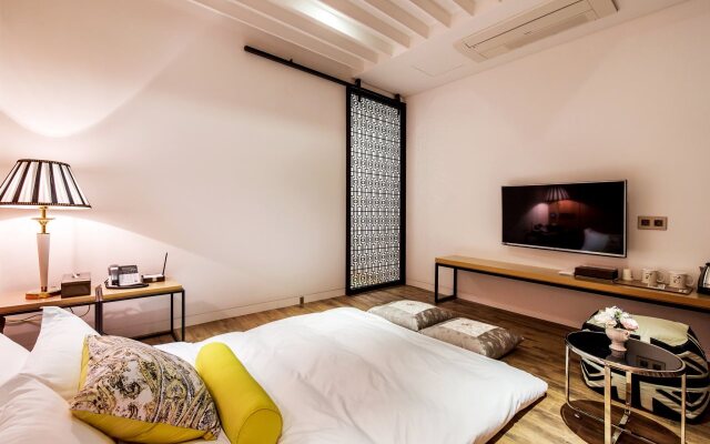 Daejeon Namoo Hotel