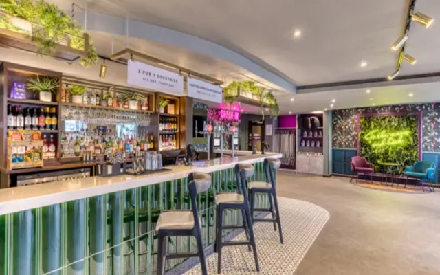 Premier Inn Poole North