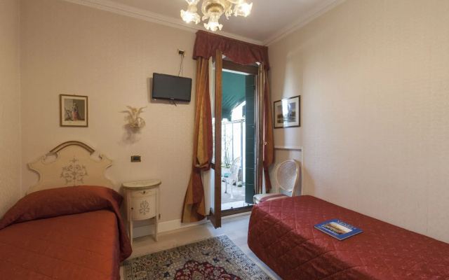 Hotel Riviera