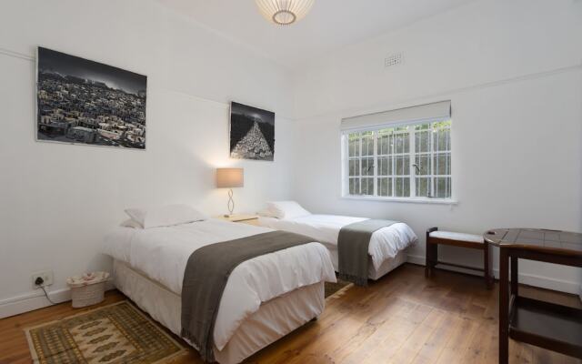 Chesterfield House 7