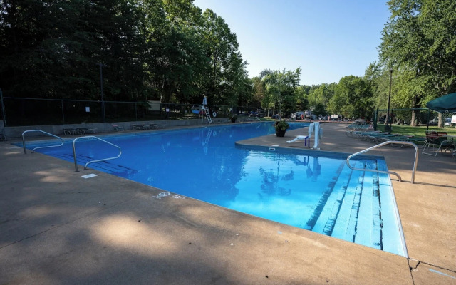 Sun Outdoors Lake Rudolph