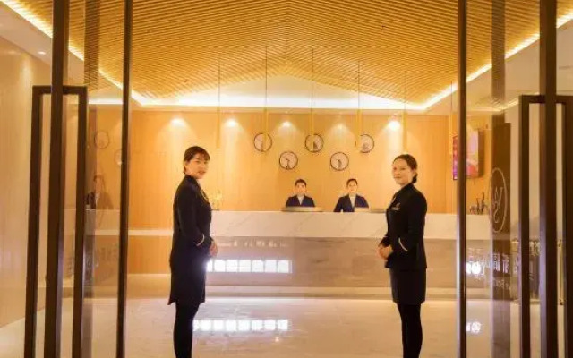 Aoweisi exquisite hotel (Luoyang Qinling Road subway station store)