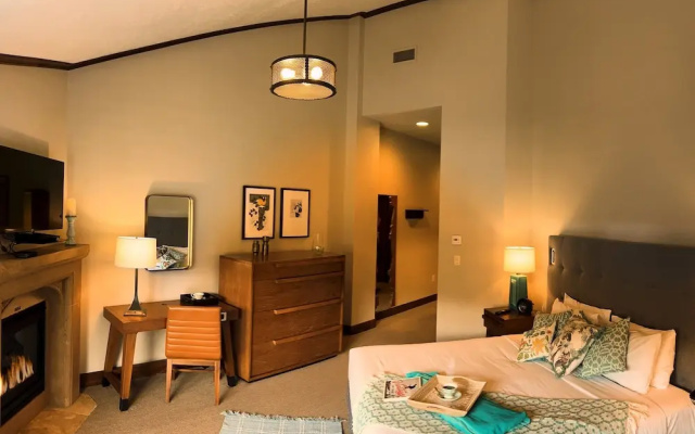 Canyons Corner Hideout