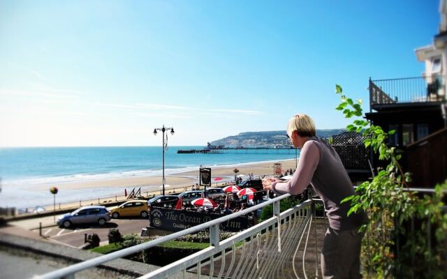 Clifton Seafront Apartments