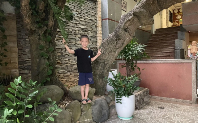 Chio Hotel and Apartment