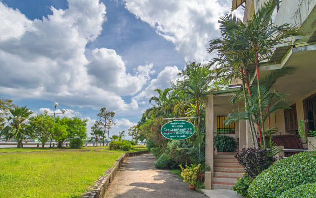 Krabi City Seaview Hotel