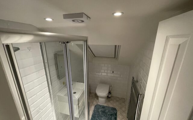 Deluxe Double in London Near the O2