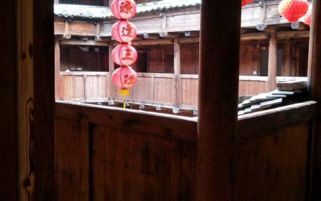 Nanjing Tulou Qingdelou Inn