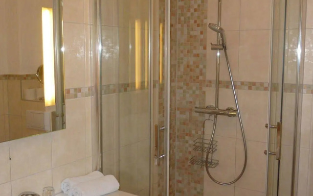 Pension Zum Schlangenkoenig