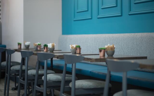 The Bedford Townhouse & Café