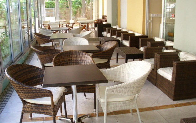 Hotel Cybele