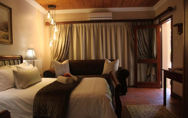 Lamor Guest House