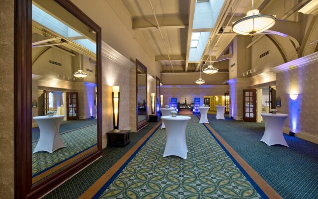 Crowne Plaza Indianapolis-Dwtn-Union Stn by IHG
