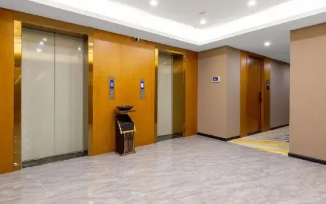 Bayman Holiday Inn Guandu Square Kunming