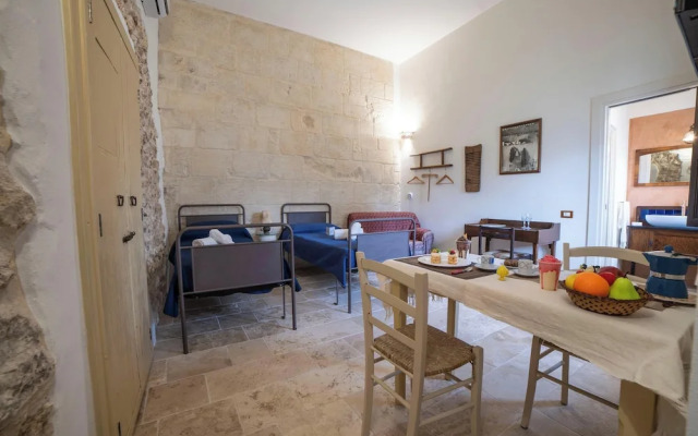 Corte San Giorgio Boutique apt With Airco