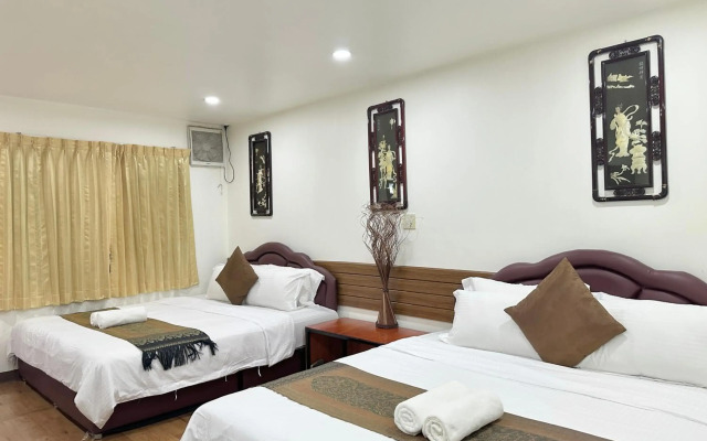 Longzhu Guesthouse
