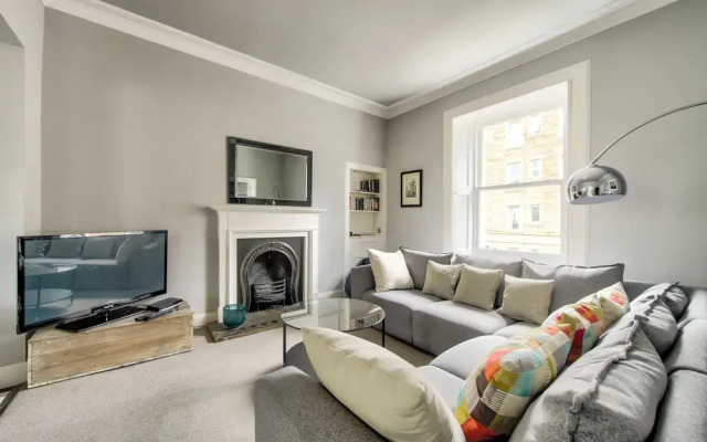 Maryfield Apartment