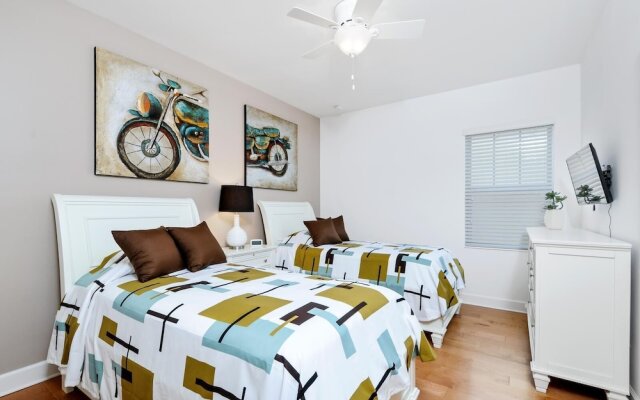 Rvh_507r Contempo Landing 6 Bedroom Home