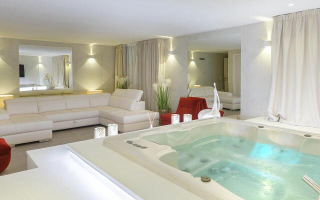 Villa Rossa 12  in Misano Adriatico