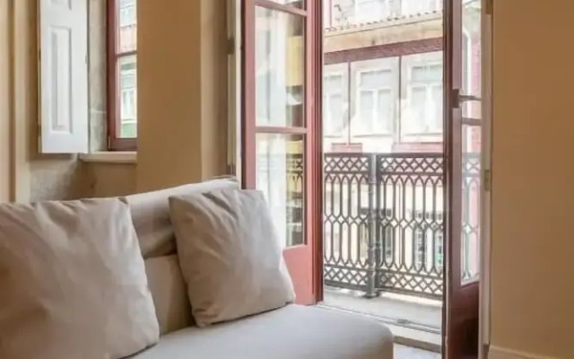 Visconde de Gandara by Porto Stories