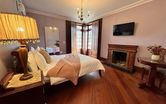 Aroso Paço Hotel
