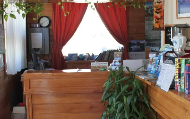 Linda Vista Apart Hotel