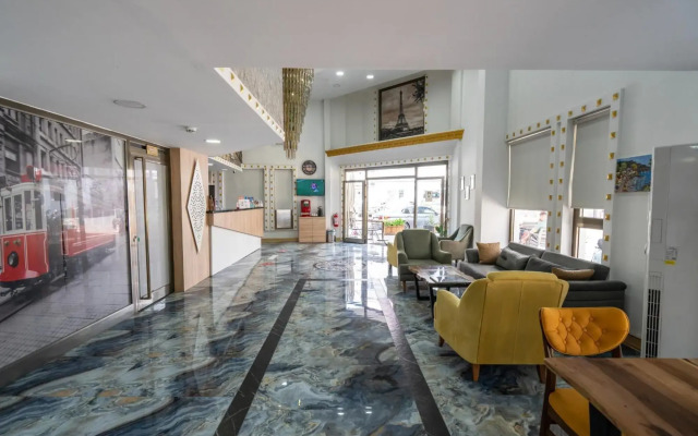 Piyes Otel