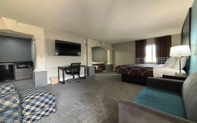 Super 8 by Wyndham Belleville St. Louis Area