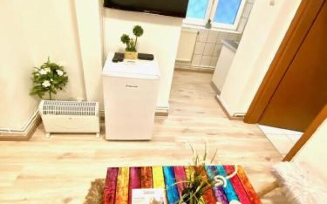 Old Town Central Apartment