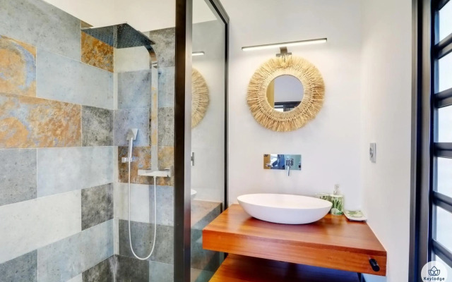 Villa Aïna - Piscine 4 étoiles - Vue mer - Saint Leu