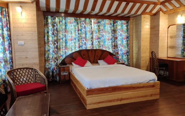 Hotel Pineview Shimla