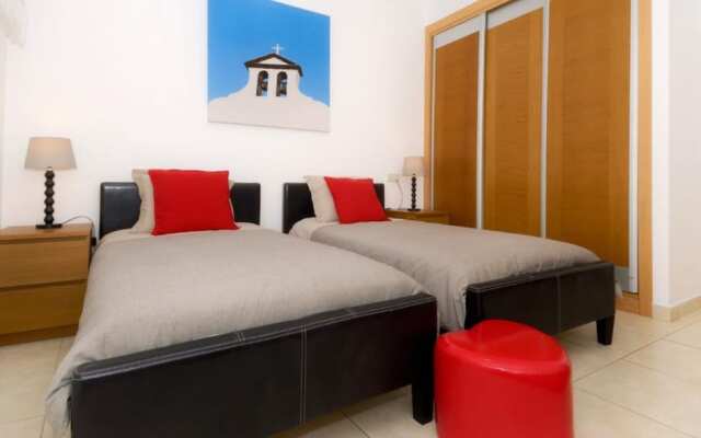 106072 - Villa in Playa Blanca