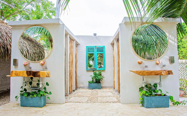 Namaste Beach Club & Hotel