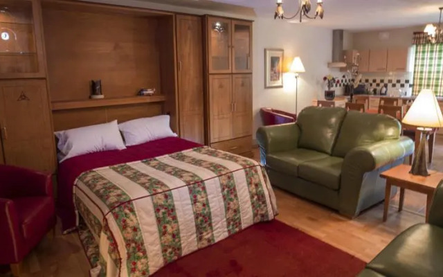 Forelands Holiday Houses