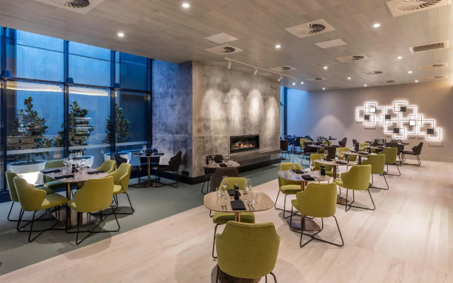 Deco Hotel