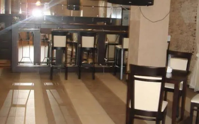 Гостиница Троицкая 