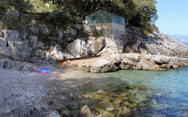 Apartments with a parking space Kraj, Opatija - 7794