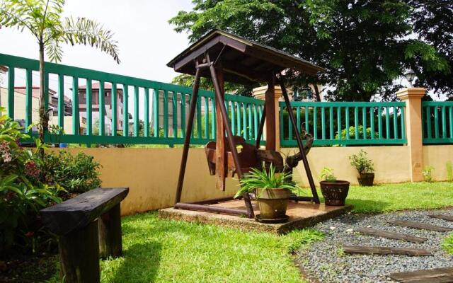 Charming Tagaytay Vacation Home