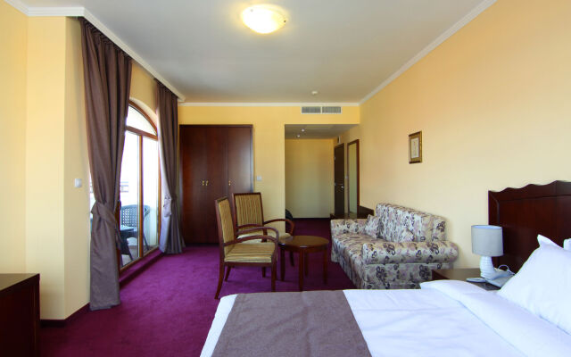 The Vineyards Spa & Resort