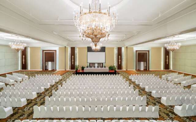 Edsa Shangri-La, Manila